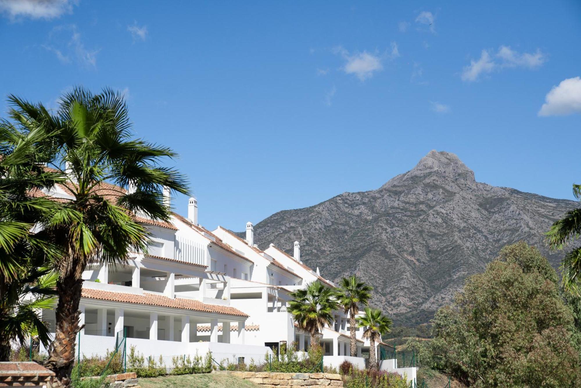 Modernos Cerca De Puerto Banus Apartment